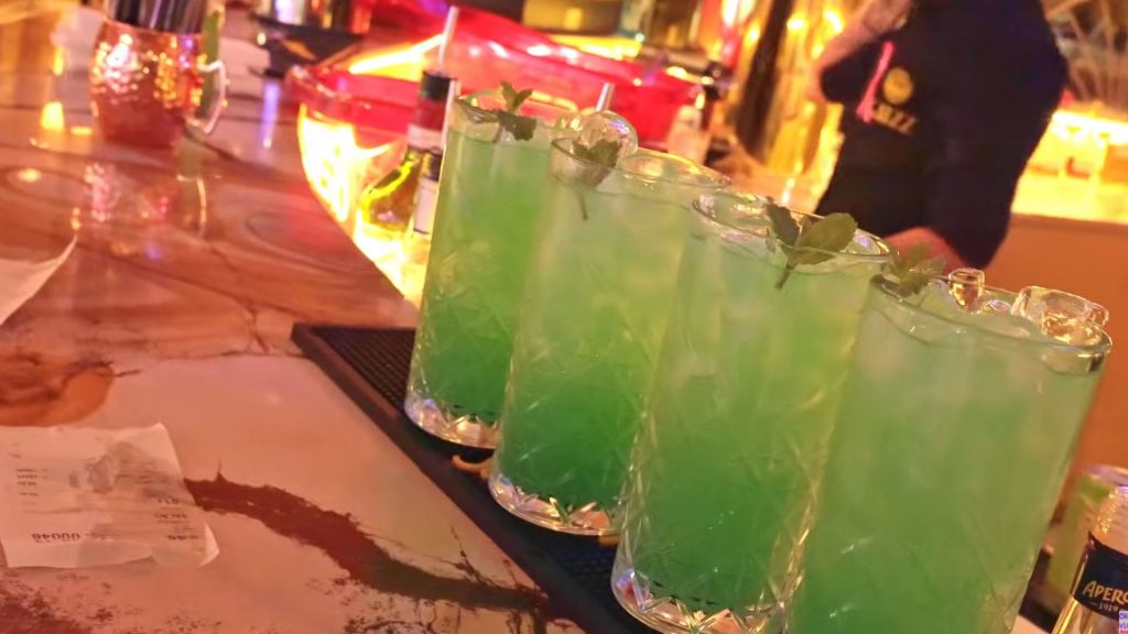 Bebidas Gatzz Gramado Cupom CHAPEUDEVIAGEM