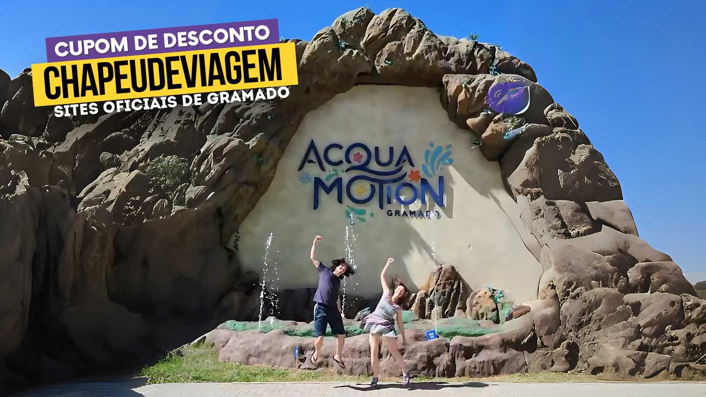 Acquamotion Gramado Cupom CHAPEUDEVIAGEM - Vale a Pena? Até 15% OFF 1 Acquamotion Gramado Cupom CHAPEUDEVIAGEM - Pessoas na frente da placa da fonte do Acqua motion
