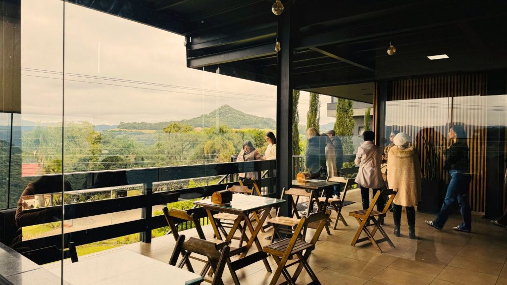 Cafeteria Suss Tal - Sacada