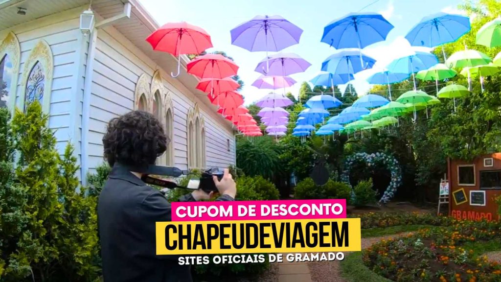 Passaporte Dreams Cupom CHAPEUDEVIAGEM - Guarda chuvas coloridos e ph tirando foto