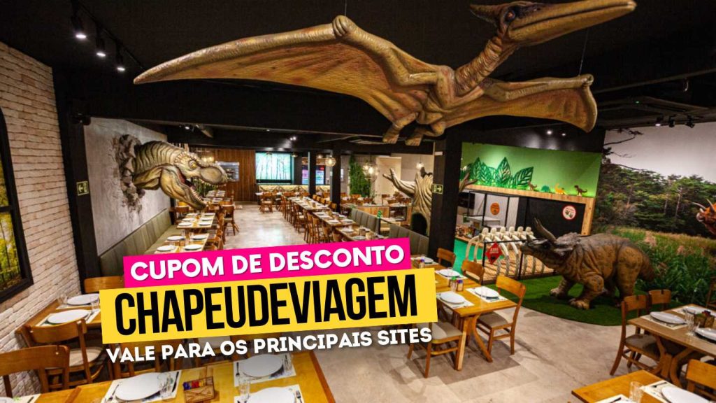 Ingresso Jurassic Pizza Cupom CHAPEUDEVIAGEM - Parte interna do restaurante temático de dinossauro