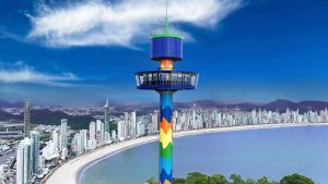 Super Gyro Tower Cupom CHAPEUDEVIAGEM - Vista da torre mais próxima