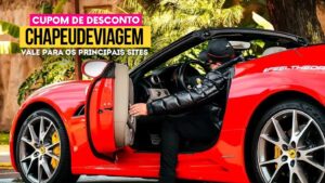 U Drive Gramado Cupom CHAPEUDEVIAGEM - Carro esportivo vermelho