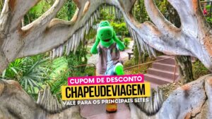 Vila Encantada Pomerode Cupom CHAPEUDEVIAGEM - dinossauro