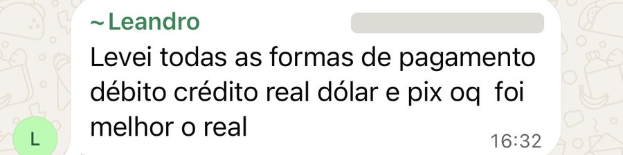 Leandro conta que levou várias formas de pagamento e que o real foi a melhor