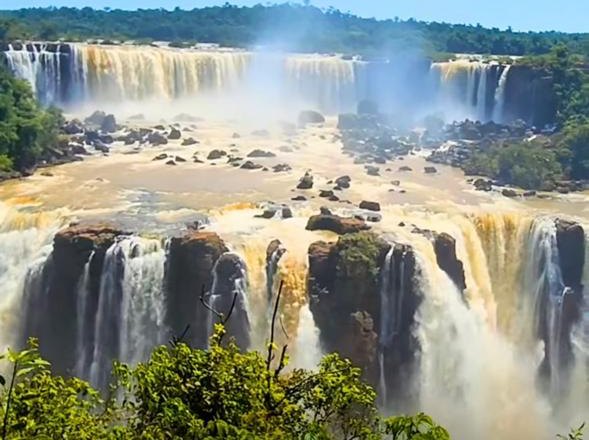 Cataratas do Iguaçu em Foz do Iguaçu